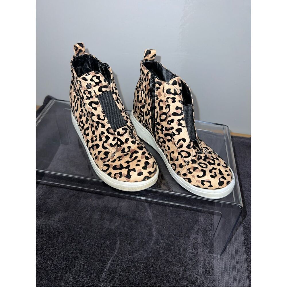 Mia Gracey Leopard Print Wedge Girls Shoe (1Y)